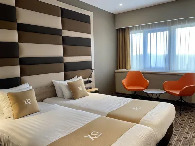 XO Hotels Blue Tower Hôtels à : Bos en Lommer