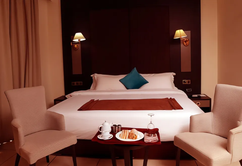 Royal Bit - Housity
