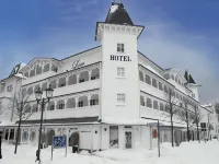 LOEV - VELA 酒店