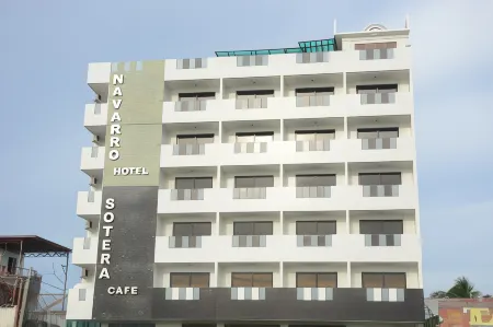 나바로 호텔