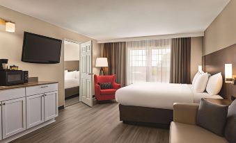 Country Inn & Suites by Radisson, Buffalo, MN