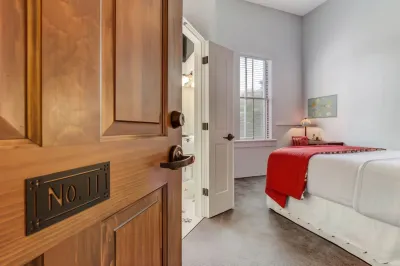 Amelia Schoolhouse Inn Hotels in Fernandina Beach