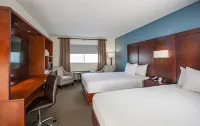 Red Feather Lodge