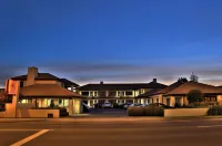 Harvest Lodge Motel Hoteles cerca de Black Barn Vineyards