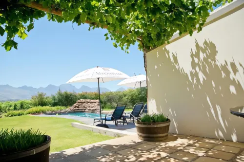 Cana Vineyard Guesthouse Hôtels à : Cape Winelands
