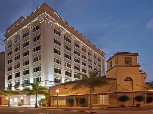 The Banyan Hotel Fort Myers, Tapestry Collection by Hilton