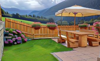 Hotel Garnì la Soldanella - Housity