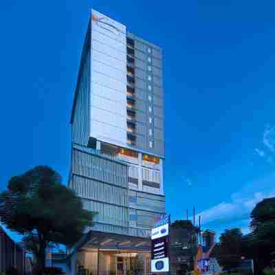Vasaka Hotel Makassar Hotel Exterior