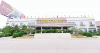 Quang Ninh Gate Hotel & Resort