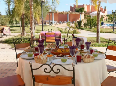 喬凡斯里亞德酒店