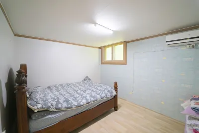 Wanju Wild Flower Pension Hotels near Daedunsan Provincial Park