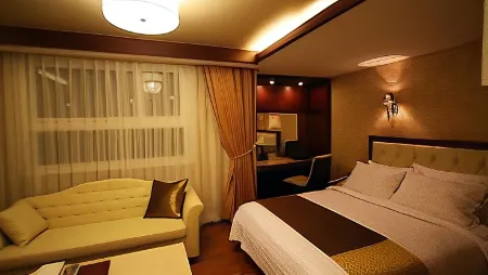 L's Hotel