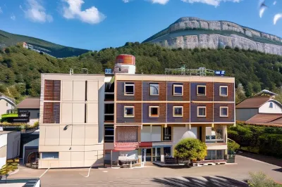 Hôtel les Trois Roses, Meylan Grenoble Hotel in zona Stade Albert Batteux