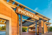 Holiday Inn Express & Suites Phoenix - Airport North