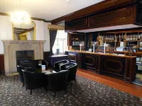 Maes Manor Country Hotel - bars