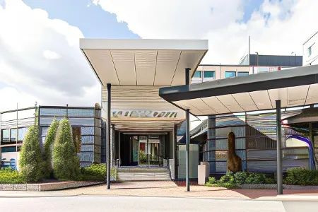 Scandic Helsinki Aviacongress Отели рядом с достопримечательностью «Терминал 2 аэропорта Хельсинки»