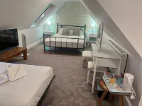 Penny Farthing Hotel & Cottages - WiFi