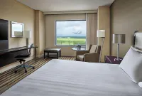 Hyatt Regency Pittsburgh Intl Airport Hotels in Coraopolis