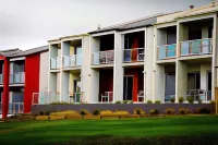 City Golf Club Motel Hotels in Kearneys Spring