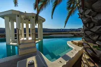 Bebis House - Pools