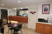 Americas Best Value Inn Tuscaloosa - parking