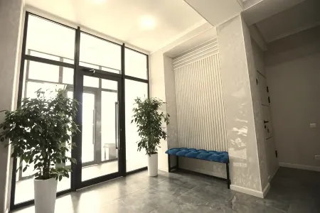 Urban (Урбан) Отели рядом с достопримечательностью «Каба уулу Кожомкул»