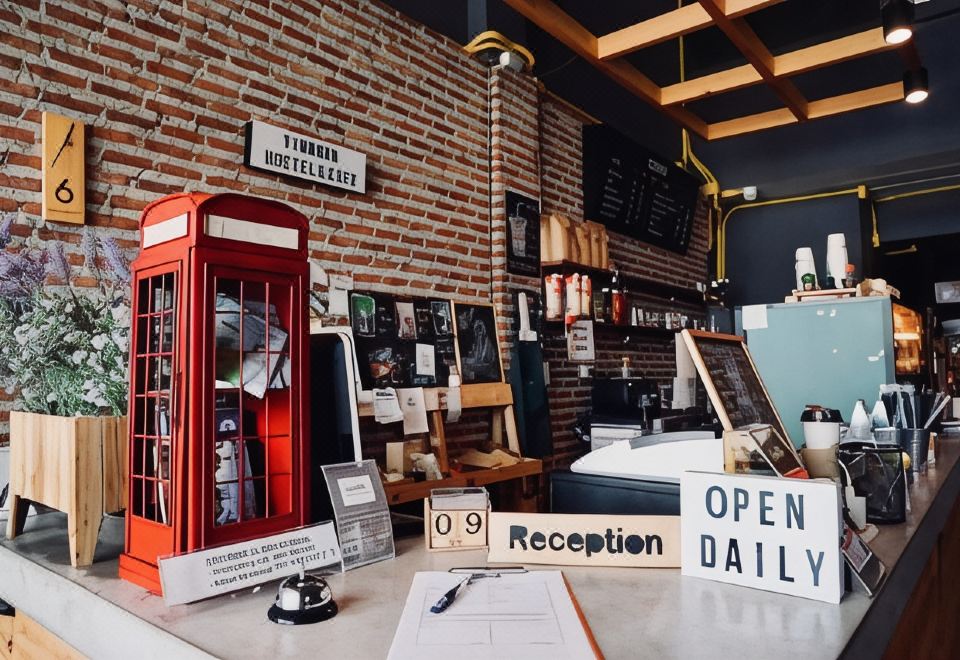 Yimwhan Hostel & Cafe Ayutthaya