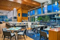 Hyatt Centric Las Olas Fort Lauderdale Hotel in zona Riverfront Marina