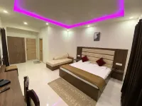 Neelgagan Hotel Отели рядом со станцией Delhi Cantt