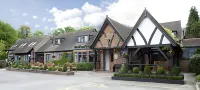 The Bird in Hand Hotels in Редінґ