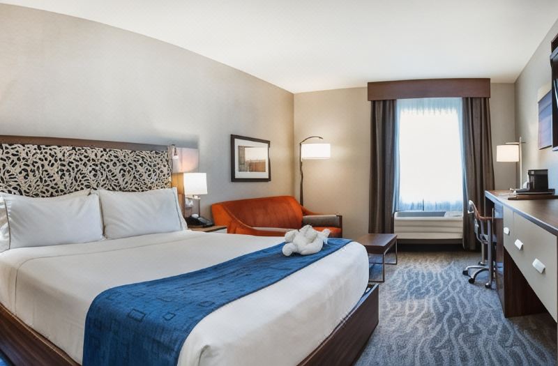 Holiday Inn Express Redwood City-Central by IHG