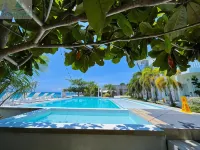 Seascape Beach Resort Oslob - Pool