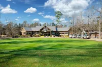 Beach & Golf Getaway Galore!!  2BR/2BA/Pool/Spa Luxury Condo