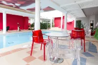 Le Domaine des Chevaliers de Malte - Pools