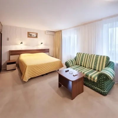 Moskva Hotel Hotels near Krasnodar-1 station