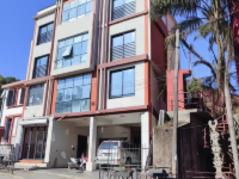 瓦利哈酒店 北塔那那利佛區酒店