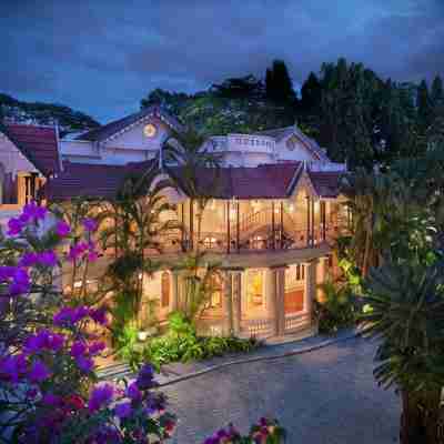 泰姬西尾飯店 Hotel Exterior