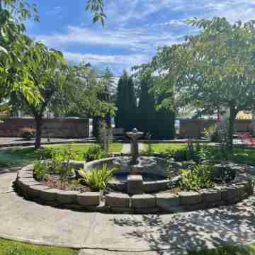 Manresa Castle Hotel Exterior