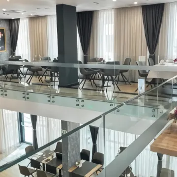 Blue Star Luxury Hotel Отели рядом с достопримечательностью «Абакус бизнес център»