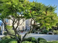 Logis Hotel le Richelieu - Royan Atlantique Hotel a Epargnes