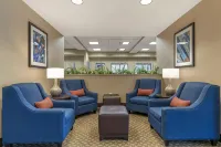 聖安東尼奧機場希爾頓 Spark 酒店