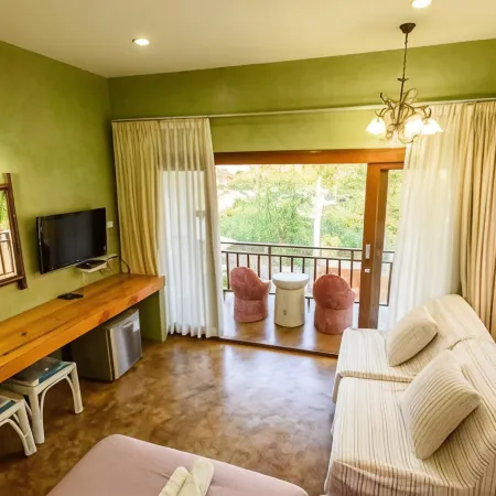 Baan Parinda (Pompom Home)
