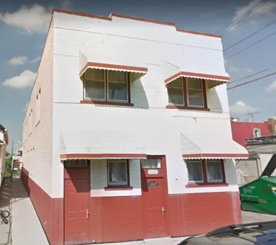 Hamtramck Hostel Hotel a 