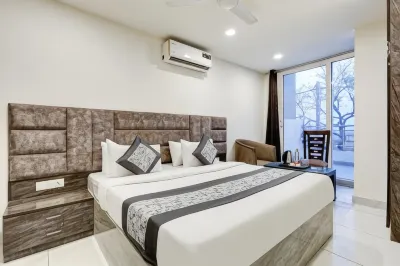 Hotel Airport Near Yashobhumi Hotels near Jama Masjid Ahlesunnat
