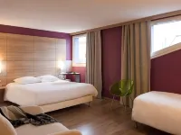 Ibis Styles Brive la Gaillarde Отели рядом с достопримечательностью «Декатлон»