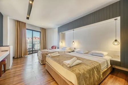 Sey Beach Hotel & Spa