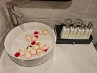 Aurora Hotel Dalat - อ่างจากุชชี่
