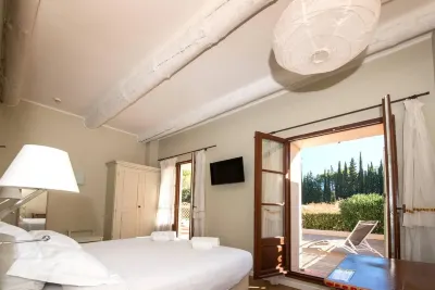 Domaine Gaogaia Hotels near Aix-en-Provence TGV Station