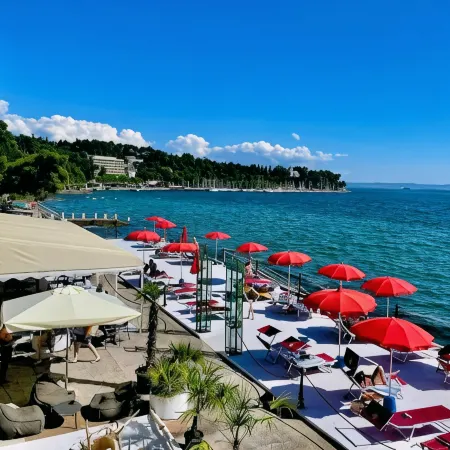 Hotel Riviera & Maximilian's