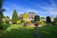Charney Manor Hotels in 